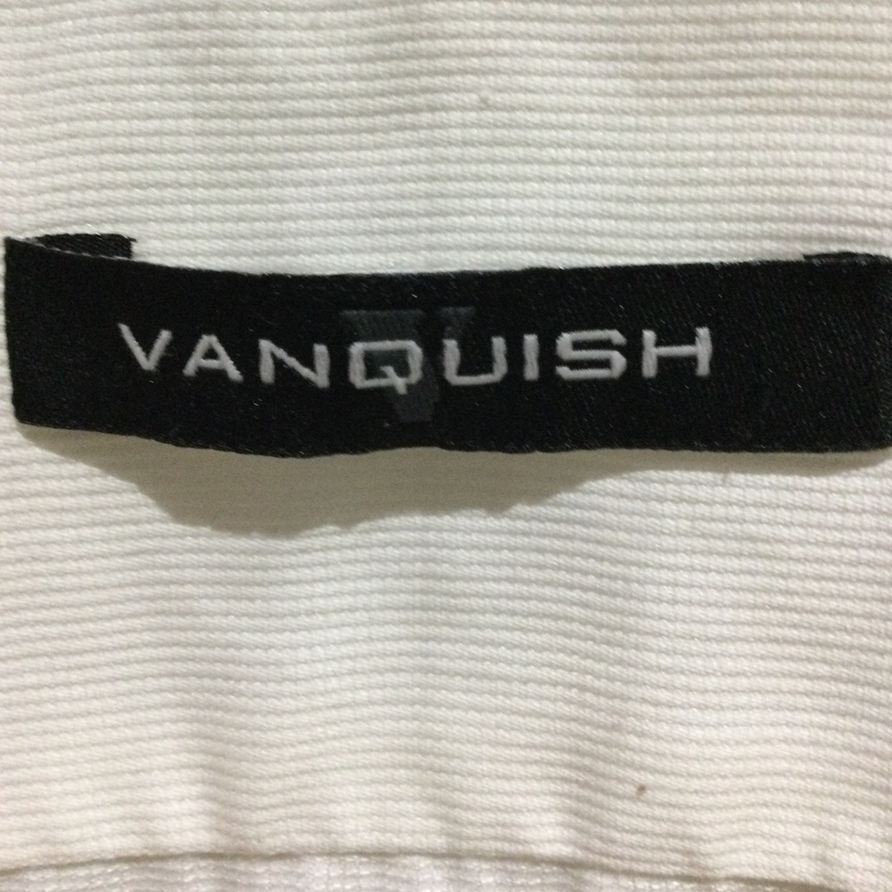 Vanquish Men’s Classic Formal Dress Shirt - Picture 2 of 5